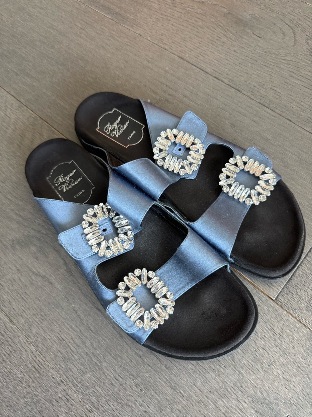 Roger Vivier Slidy Viv crystal-embellished satin slides